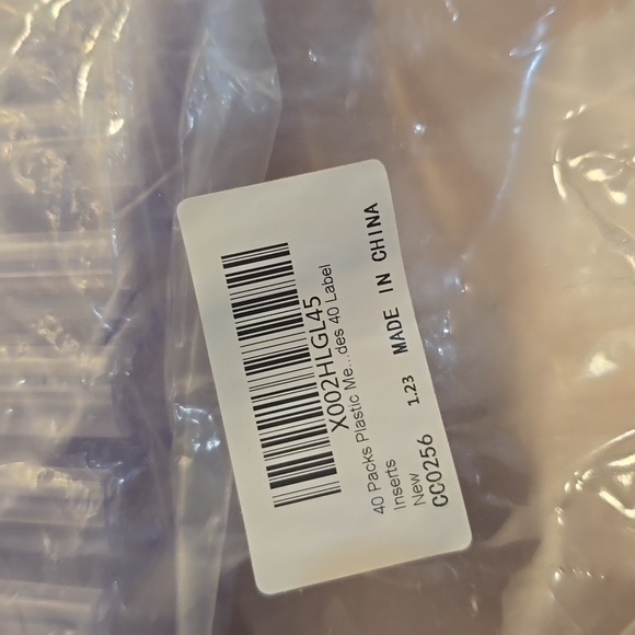 40 Plastic Retail Labels NWT - Picture 8 of 10